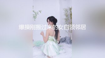 颜值不错皮肤白皙女主播沙发上全裸 黄瓜抽插自慰