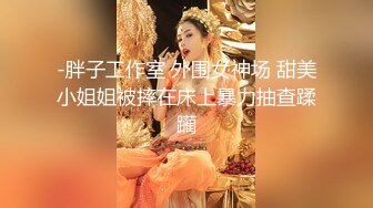  白丝袜美眉 这身材真好 两个大奶子哗哗 从后面都能看的 颜值也可以