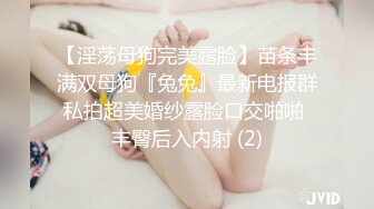 后入极品牛仔少妇，没戴套才是爽