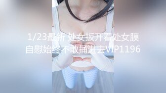 【两个年轻粉嫩的社会渣女】全程露脸被纹身小哥床上玩弄，激情上位让小哥从床上草到床下